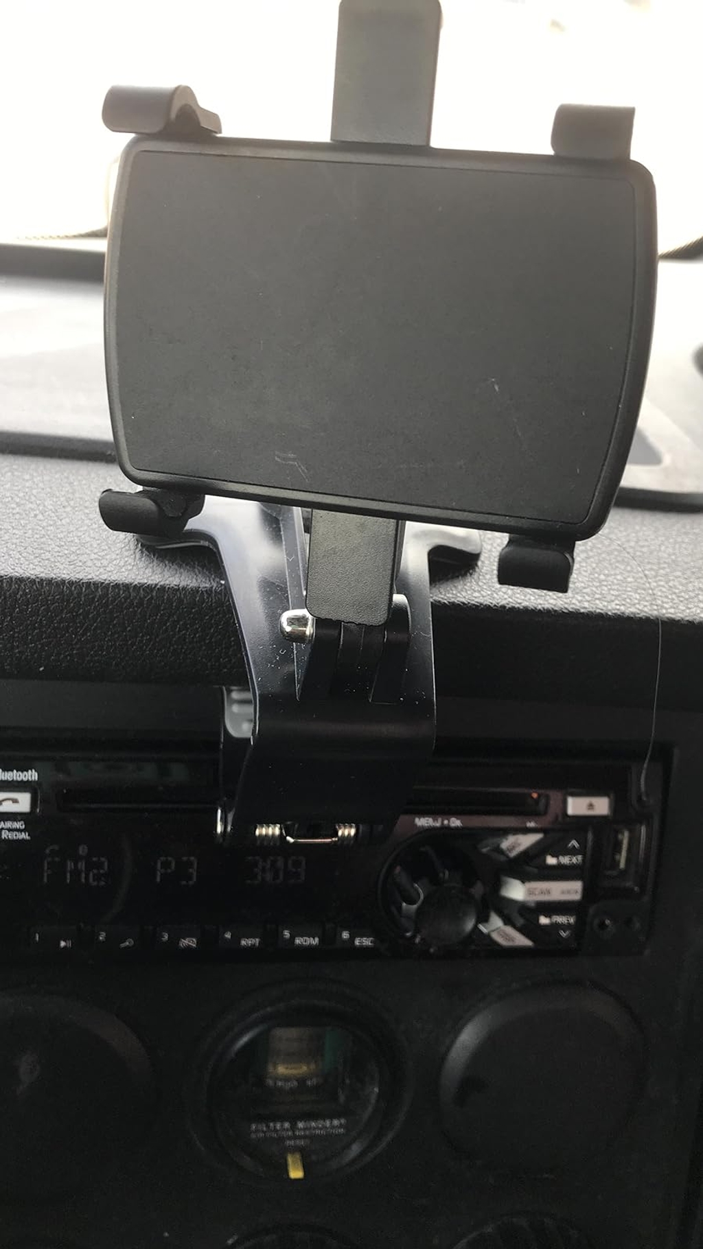🔥Last Day 50% OFF🔥 Universal 360° Dashboard Phone Holder For You
